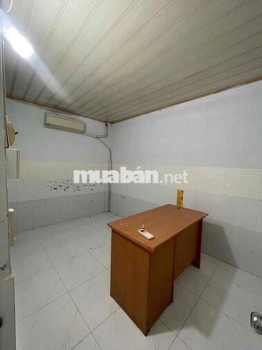 Nhà trệt nguyên căn 4x16m 02phòng hẻm 12 đường 3/2 sẵn nội thất