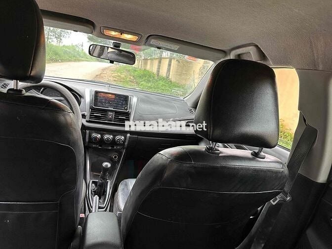 Toyota Vios 2015 Bản J Số sàn Trắng