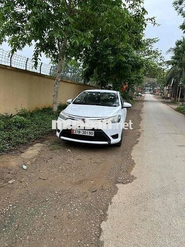 Toyota Vios 2015 Bản J Số sàn Trắng