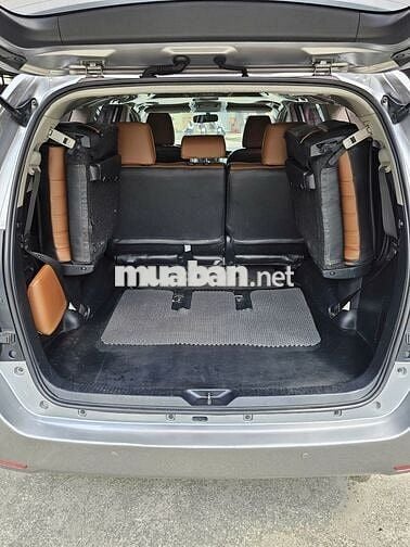 Toyota Innova E 2.0 SX 2017 Số sàn Bạc