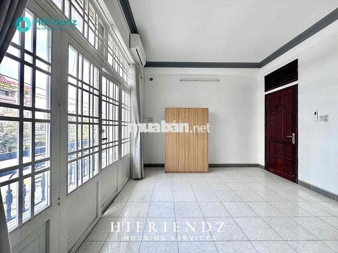 Cho thuê phòng studio bancong siêu rộng thuận tiện qua ueh , vhu
