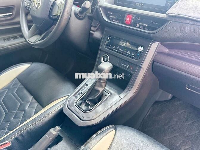 Toyota Avanza AT 2024 Trắng Tự động 58000 km