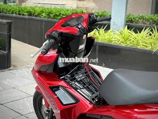 Honda Air Blade 125 4Val 2024 Đỏ 29E2