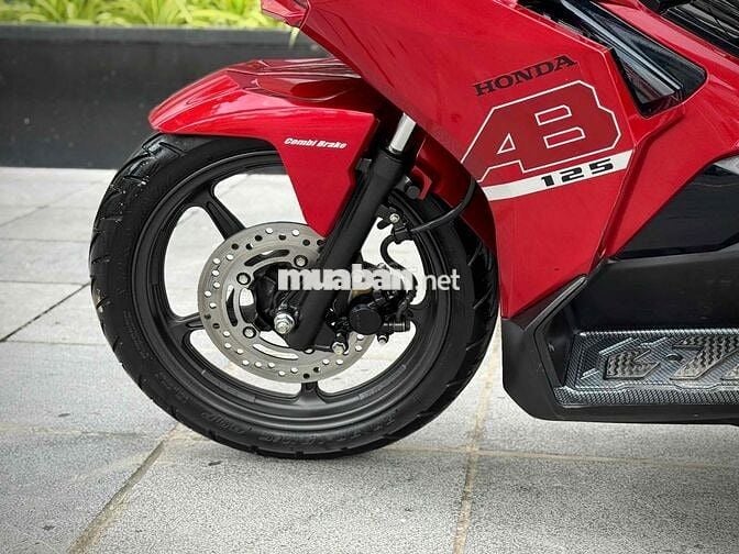 Honda Air Blade 125 4Val 2024 Đỏ 29E2