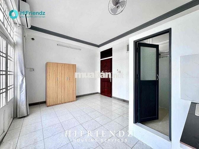 Cho thuê phòng studio bancong siêu rộng thuận tiện qua ueh , vhu