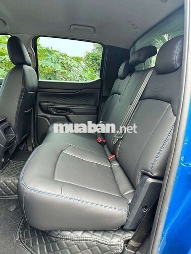 Ford Ranger Tự động Xanh 5 chỗ
