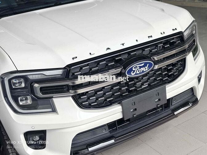 Ford Everest Platinum 4x2 2026 Trắng Tự động