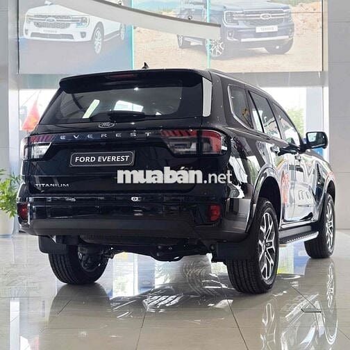 Ford Everest Titanium 4x2 2026 MỚI 100% nhập Thái