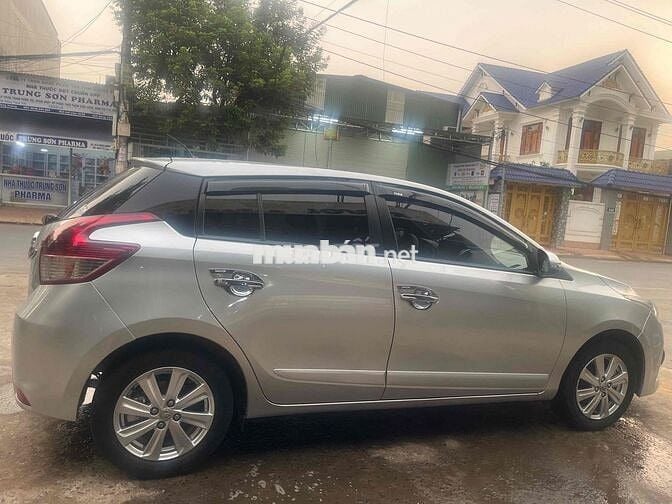 Toyota Yaris 2014 Tự động Bạc 9 vạn km