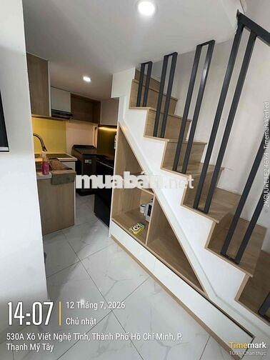 phòng cách 300m tới Hutech 32m2 có gác, thang máy, bve 24/7