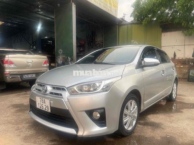 Toyota Yaris 2014 Tự động Bạc 9 vạn km