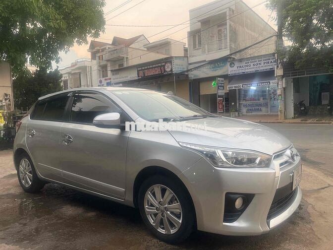 Toyota Yaris 2014 Tự động Bạc 9 vạn km