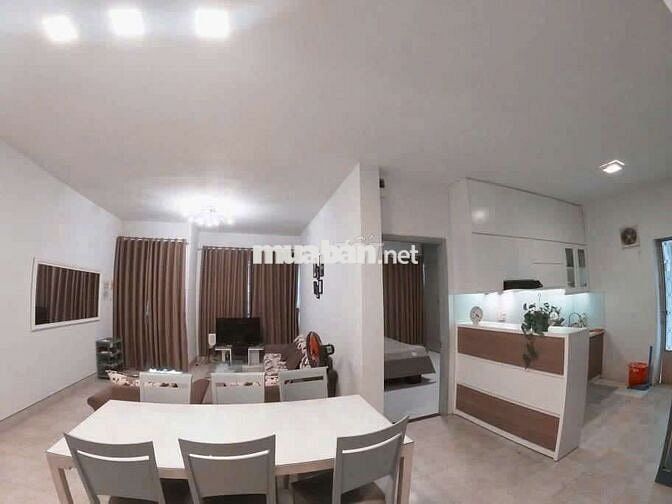 Tầng Trệt Chung Cư 100m2- 2 PN tại Bình Thạnh chỉ 15tr