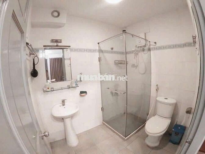 Tầng Trệt Chung Cư 100m2- 2 PN tại Bình Thạnh chỉ 15tr