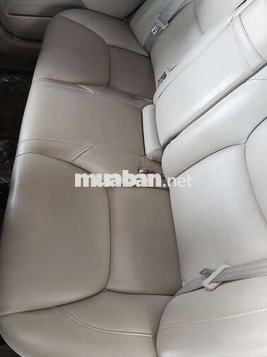 Toyota Camry 3.0V Đen 5 chỗ