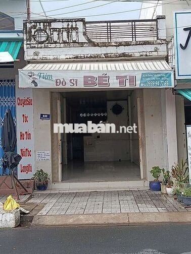 NHÀ NGUYÊN CĂN MẶT TIỀN ĐƯỜNG NGAY CHỢ