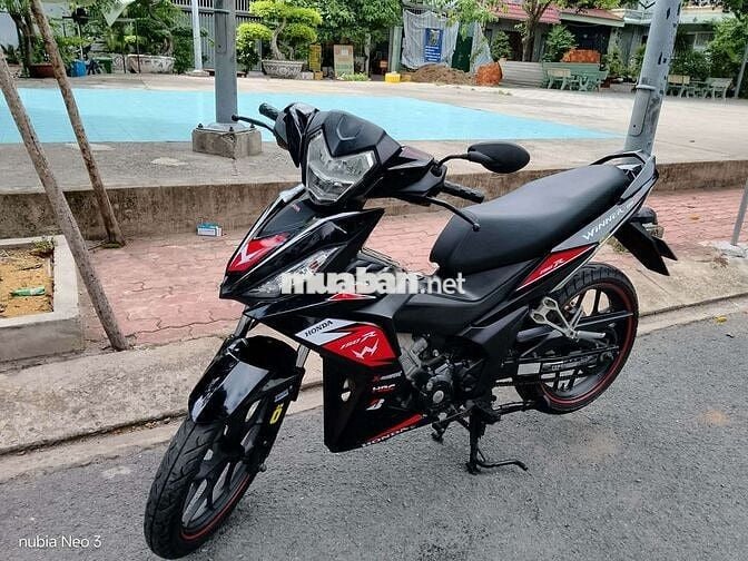 Honda Winner 150 2016 Đen đỏ chính chủ 