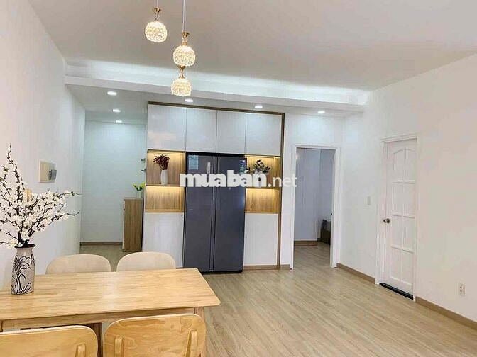 Cho thuê Căn hộ 2Pn Sky garden nhà đẹp, cách RMIT 5phut đi xe