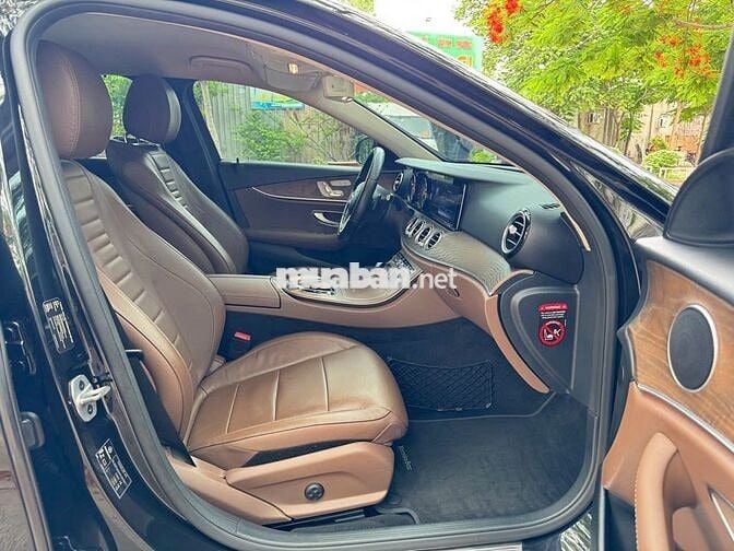 Mercedes E200 2019 Đen 73000 km