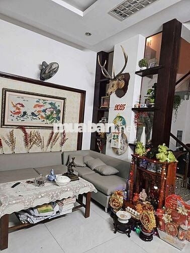 Nhà Phố - KDC Hồng Long - cần bán gấp