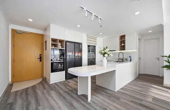 Nguyễn Thượng Hiền 2 Tỷ chạm đáy 50m2 , ban công to ,ở liền , 2PN -2WC