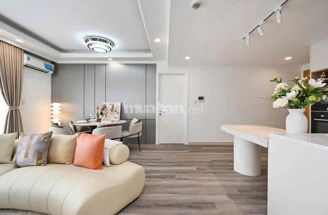 Nguyễn Thượng Hiền 2 Tỷ chạm đáy 50m2 , ban công to ,ở liền , 2PN -2WC