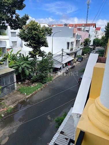 Cho thuê nguyên căn nhà mặt tiền 27D12, P.Phú Thứ, Cái Răng TP Cần Thơ