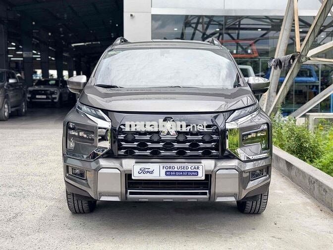 Mitsubishi Xpander Cross xe nhập ,xuất hoá đơn VAT