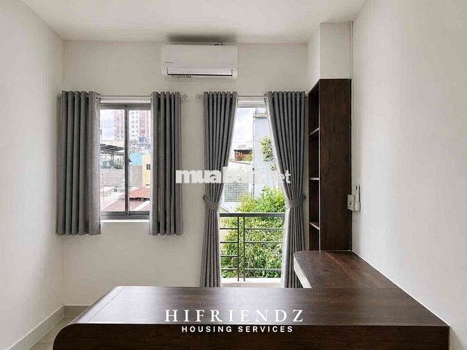 CC MINI Mới Xây - Bancol Đầy Đủ Nội Thất - Thang máy - Gần ĐH SG 800m