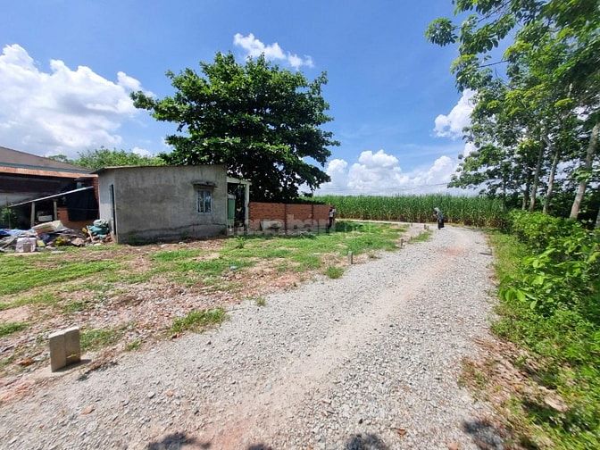 90m2 thổ cư. Đường thông, gần KCN. 240tr 