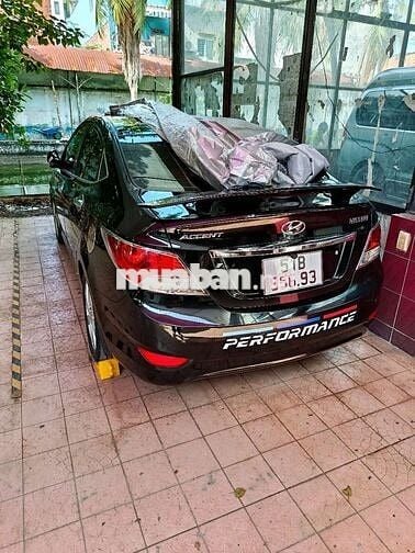 Hyundai Accent 2012 Đen Hàn Quốc, số sàn