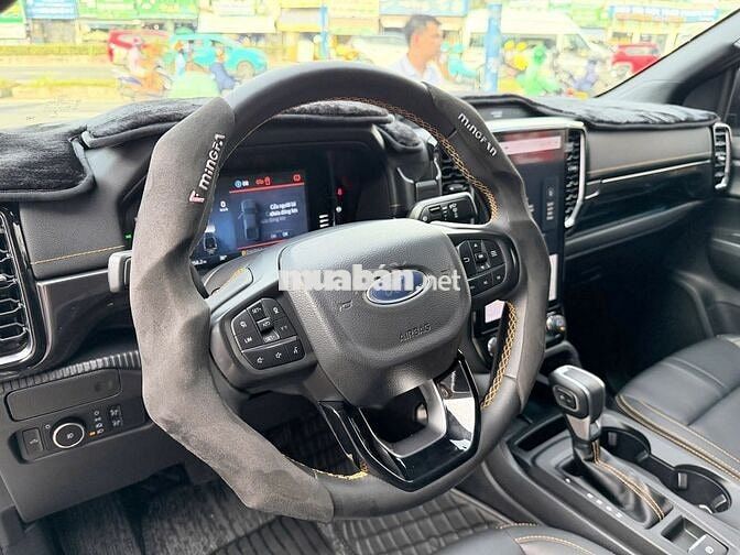 Ford Ranger Wildtrak 4x4 2025 Trắng 8.000 km