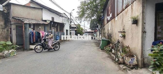 GIẢM SAU 500triệu ! LÔ ĐẤT XÂY DỰNG TỰ DO GẦN GA METRO