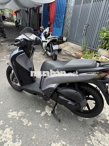 Honda SH 150 Xám Ý