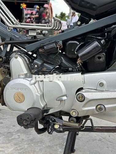 Honda Future 1  Đỏ