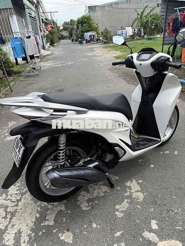 Honda SH160i ABS Trắng 900 km