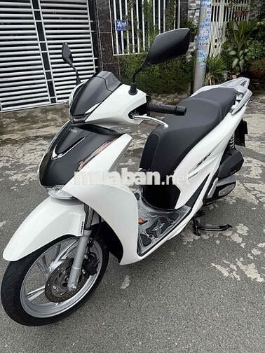 Honda SH160i ABS Trắng 900 km