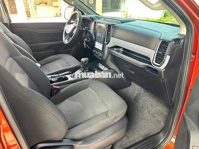 Ford Ranger XLS 2.2L - Số Tự Động - 2 Cầu