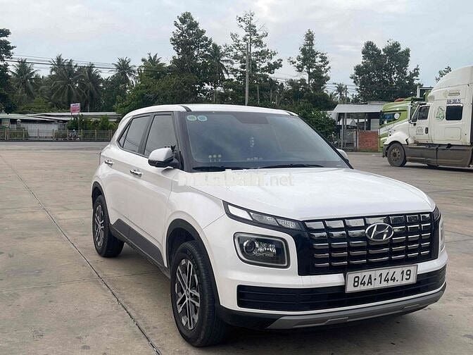 Hyundai Venue 2024 Trắng 38.000 km