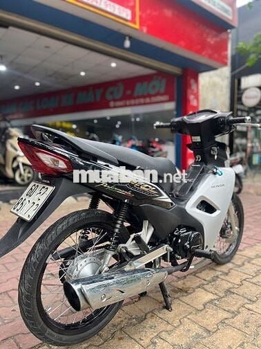 Honda Wave A 2018 Đen, Bạc 17000 km