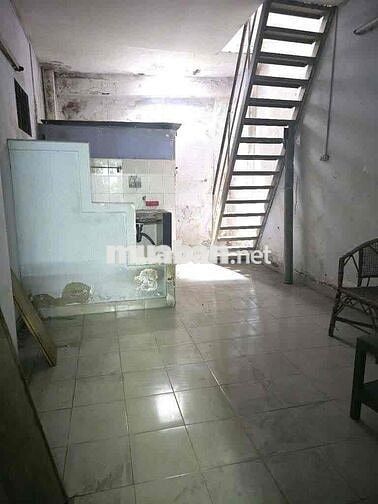 Cho thuê Làm CHDV Nhà MT Bắc Hải ,Q10 3,6x25,8m 1L giá chì 1xtrieu