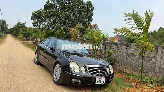 Mercedes E200 Compressor 2008 Đen 256184 km