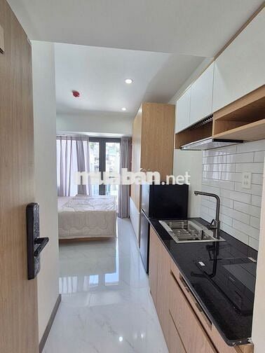 Studio ban công full nội thất Quận 10 đường Điện Biên Phủ