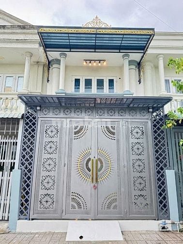 Bán Gấp nhà 4x12m đường ô tô thông 1/ ngắn Nguyễn Văn Bứa Hóc Môn