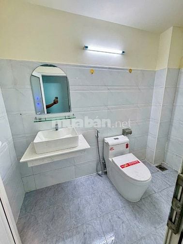 Bán Gấp nhà 4x12m đường ô tô thông 1/ ngắn Nguyễn Văn Bứa Hóc Môn