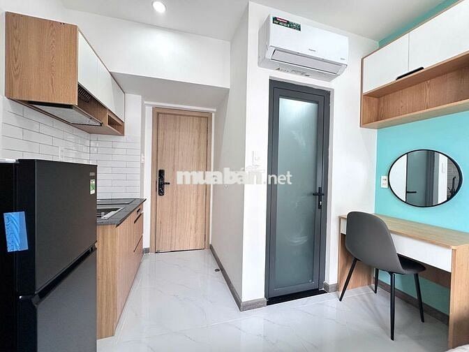 Studio ban công full nội thất Quận 10 đường Điện Biên Phủ