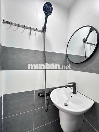 Studio ban công full nội thất Quận 10 đường Điện Biên Phủ