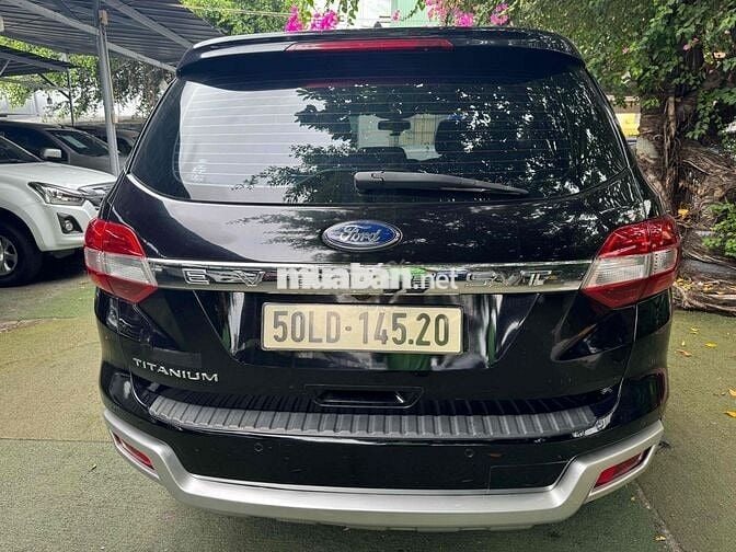 Ford Everest Titanium 2019 Đen Da