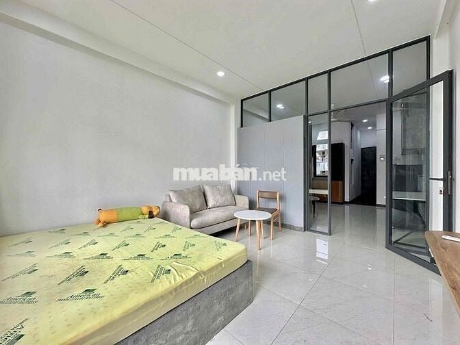 1Pn - Ban Công - 40m2 - Yên tĩnh - Bãi xe oto gần nhà _Sạch sẽ