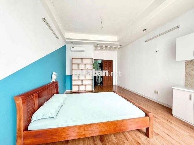 PHÒNG BAN CÔNG GIÁ RẺ HẺM 749 HUỲNH TẤN PHÁT